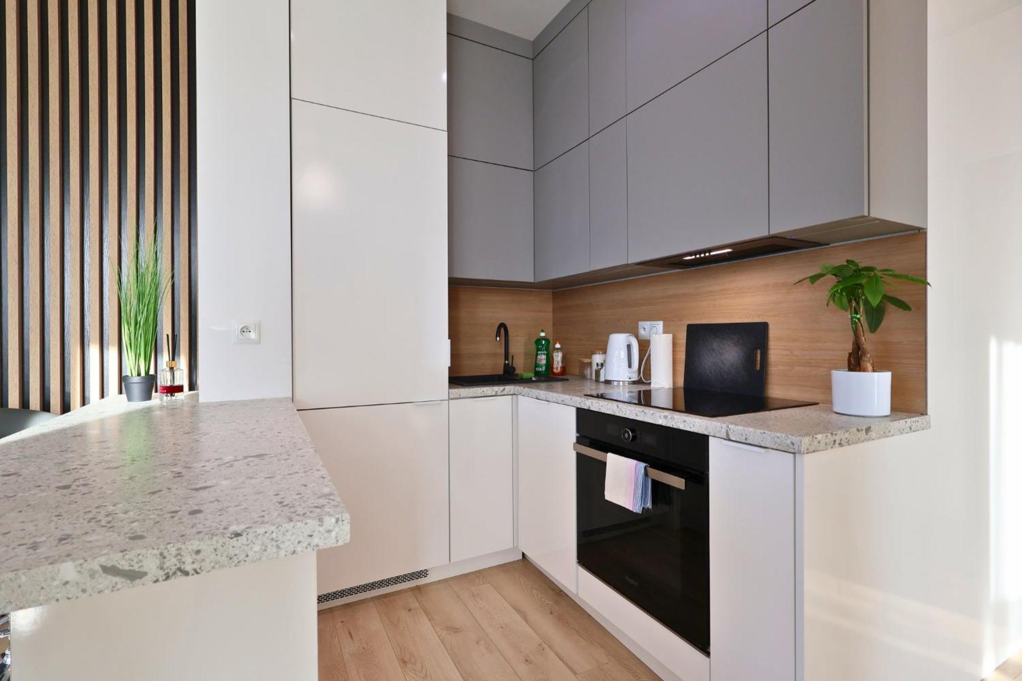 Apartament 72 #st55, 13 Pietro, Fv Parking *