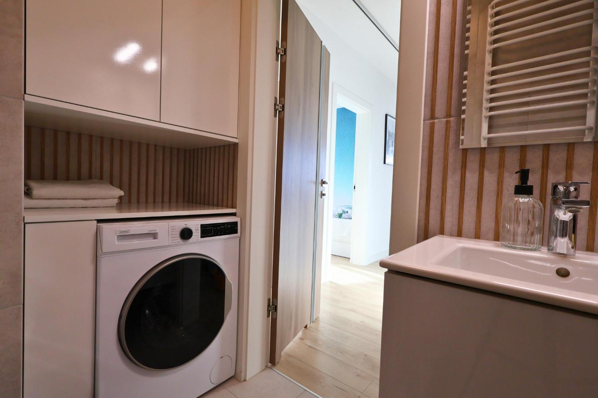 72 #st55, 13 Pietro, Fv Parking Apartament *